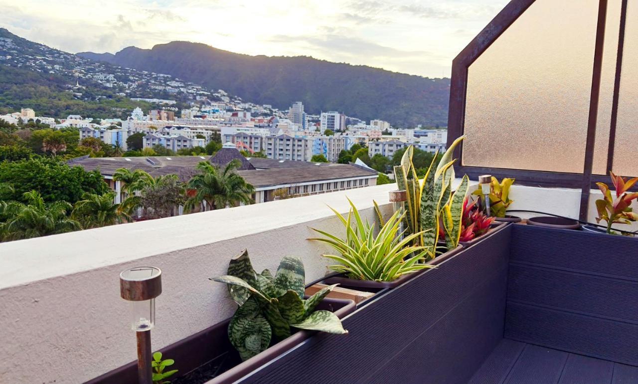 Rooftop - L'Appartement En Haut Saint-Denis Exterior photo